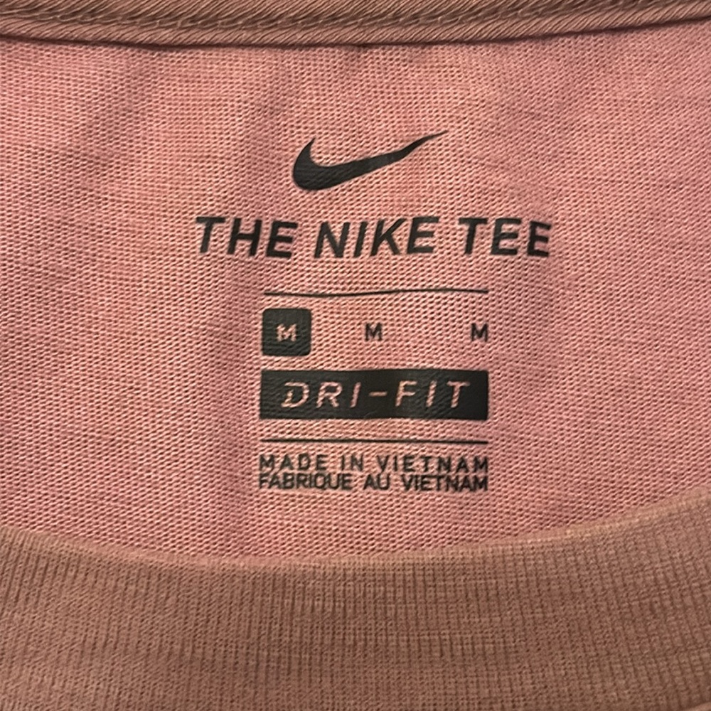 Nike Women's Short Sleeve Tee in Mauve - Picture 3 of 5